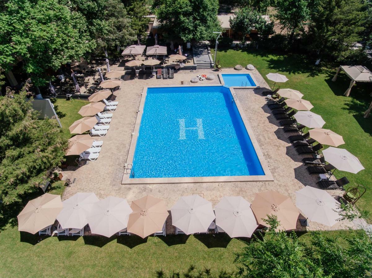 President Hotel By Hrazdan Hotel Cjsc Jerevan Exteriör bild